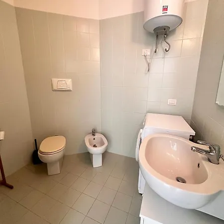 Homes- Residenza Gotteland 02 *